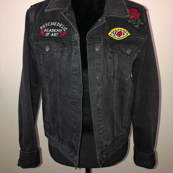 Forever 21 Jackets & Blazers - Forever 21 black denim jacket. Forever 21 Jackets & Blazers - Forever 21 black denim jacket.